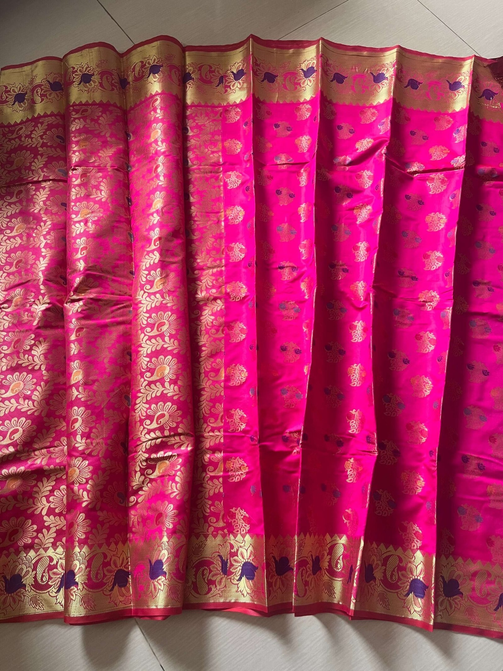 Dark Hot Pink কাতান শাড়ি - Image 3